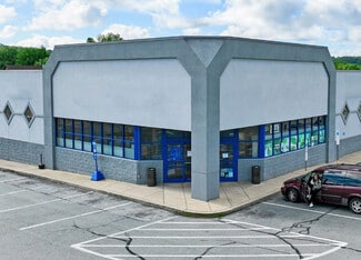 Plus de détails pour 4135 N George St Extn, Manchester, PA - Local commercial à louer