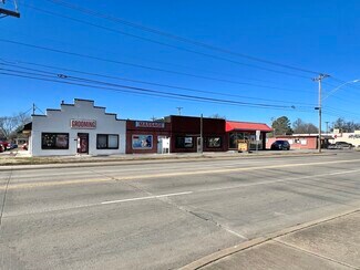 Plus de détails pour 701 N York St, Muskogee, OK - Local commercial à louer