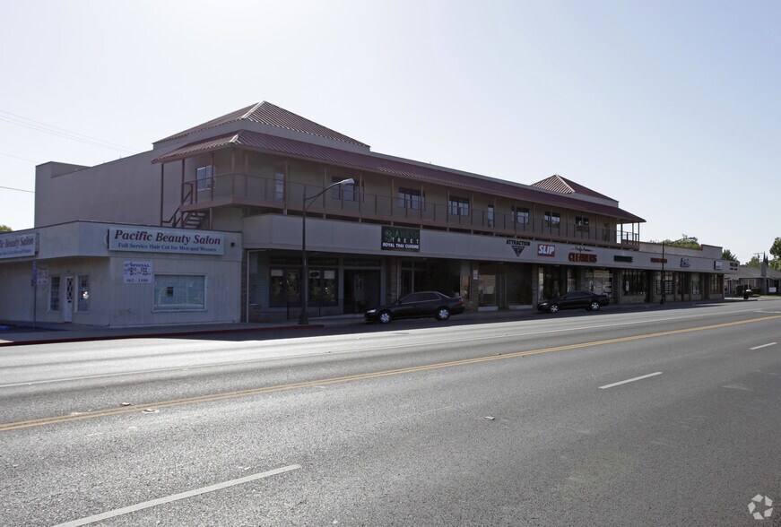 3206-3236 Pacific Ave, Stockton, CA à louer - Photo de l’immeuble – Image 2 sur 4