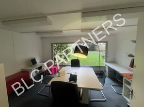 Bureau dans Neuilly-sur-Seine à louer Photo intérieure– Image 1 sur 10