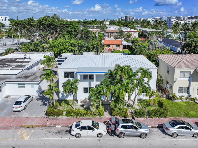 725 81st St, Miami Beach, FL à louer - Photo de l’immeuble – Image 1 sur 16