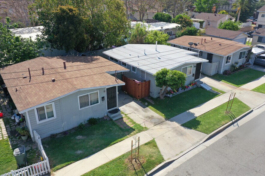 14806-14814 Indiana Ave, Paramount, CA à vendre - Photo de l’immeuble – Image 2 sur 4