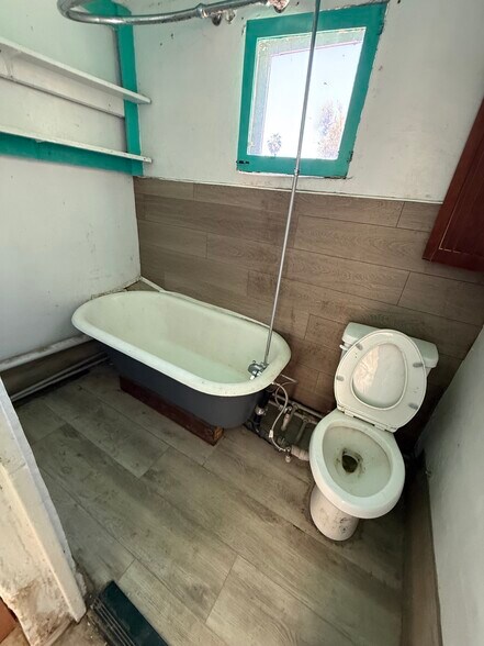 2961 11th St, Riverside, CA à vendre - Photo de l’immeuble – Image 3 sur 9