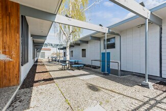 Plus de détails pour 611 W Columbia St, Pasco, WA - Bureau à vendre