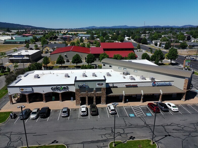 3904 E Mullan Ave, Post Falls, ID à louer - Photo de l’immeuble – Image 1 sur 19