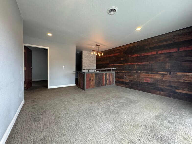 521 S St. Vrain, Estes Park, CO à louer - Photo de l’immeuble – Image 3 sur 3