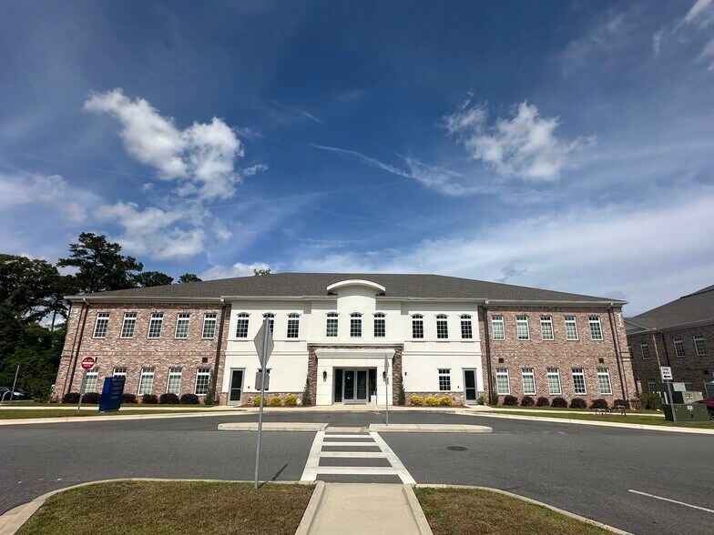 317 Norton Dr, Tallahassee, FL à louer - Photo principale – Image 1 sur 2