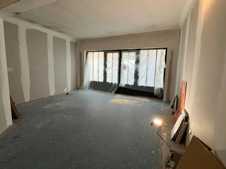 Local commercial dans Auray à louer - Photo intérieure – Image 3 sur 3