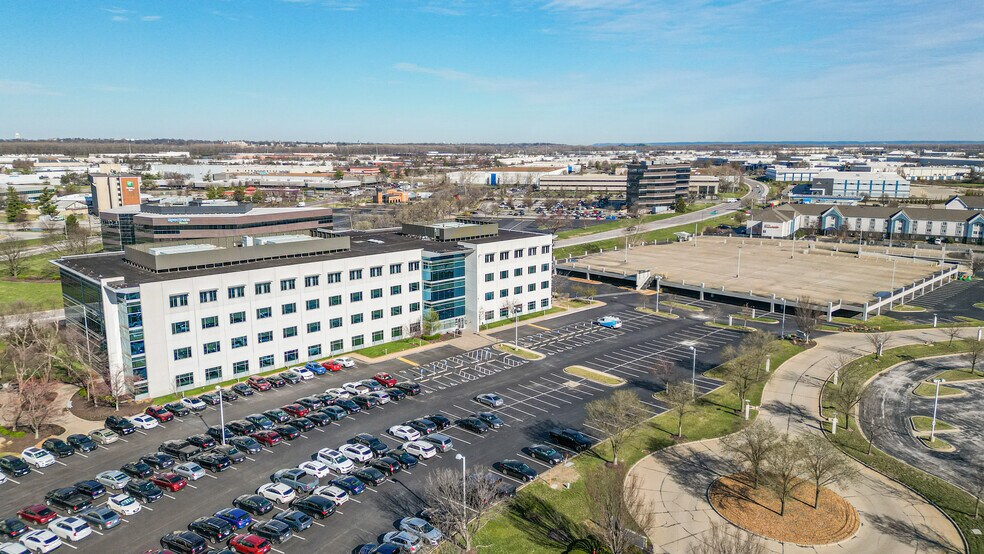 125 Corporate Office Dr, Earth City, MO à vendre - Photo de l’immeuble – Image 3 sur 13