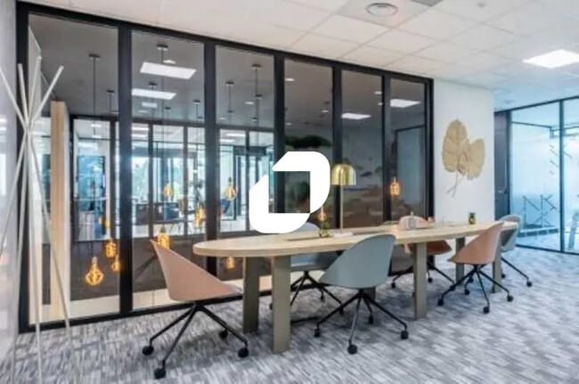 Plus de détails pour 6 Rue Blaise Pascal, Élancourt - Coworking à louer