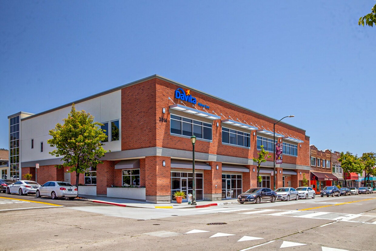 3810-3814 MacArthur Blvd, Oakland, CA à louer Photo de l’immeuble– Image 1 sur 7