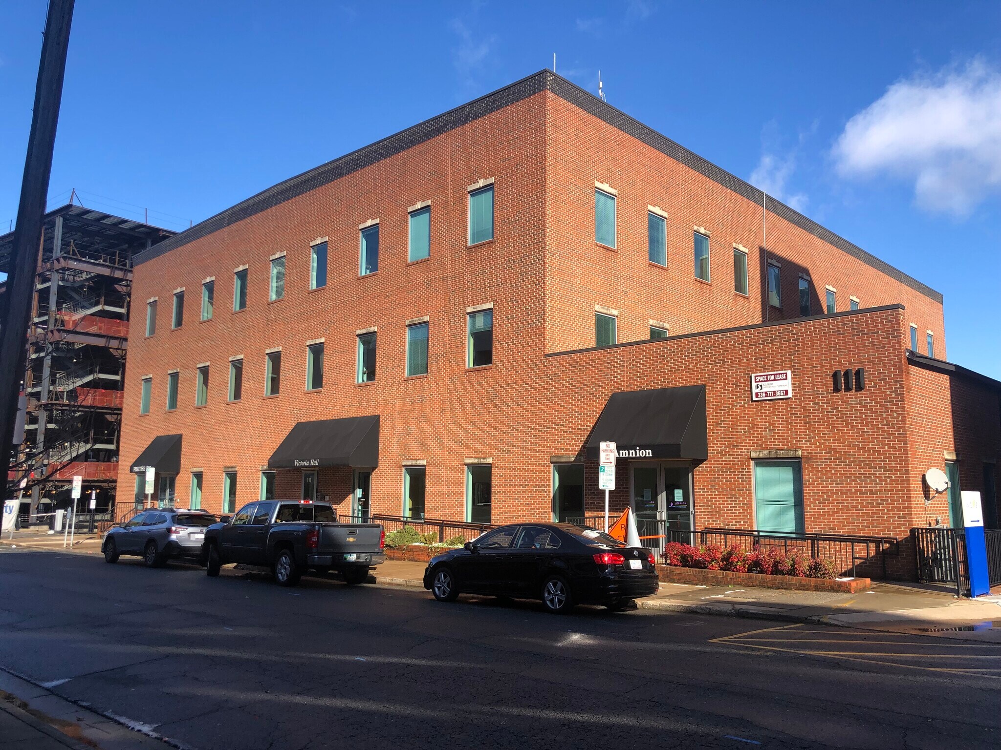 111 N Chestnut St, Winston-Salem, NC à louer Photo principale– Image 1 sur 2