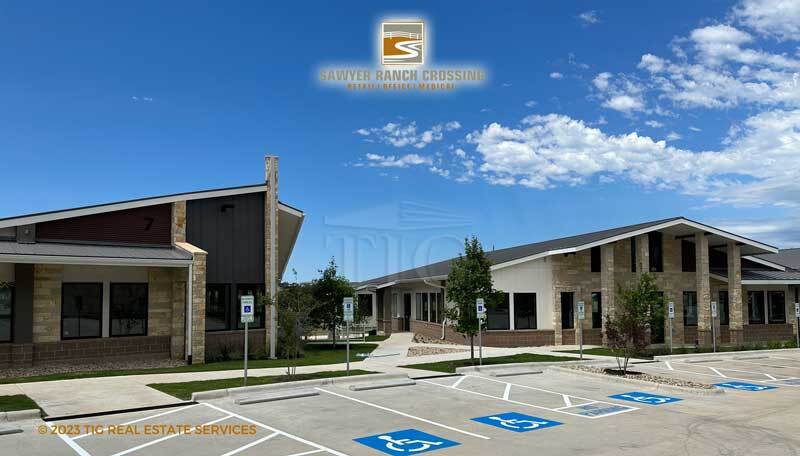 13341 W Highway 290, Dripping Springs, TX à louer - Photo de l’immeuble – Image 2 sur 22