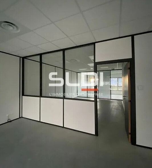 Bureau dans Valence à vendre - Photo de l’immeuble – Image 2 sur 6