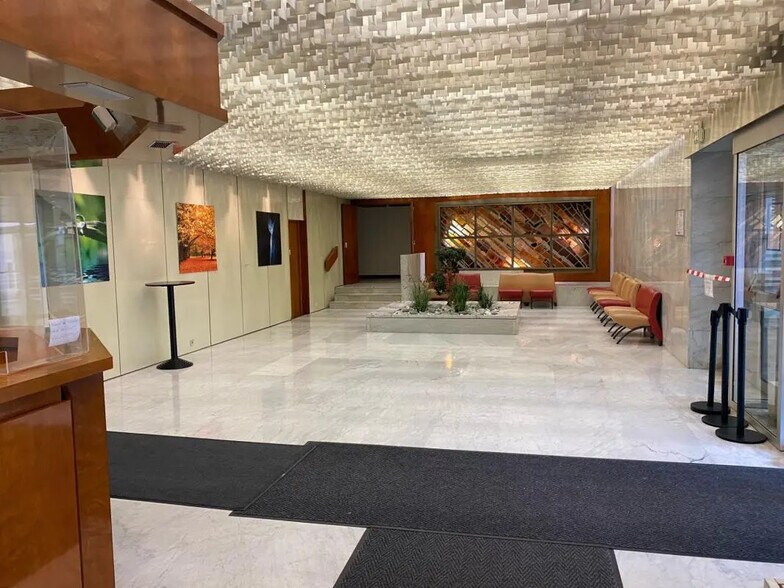 Bureau dans Choisy-le-Roi à louer - Photo de l’immeuble – Image 1 sur 7