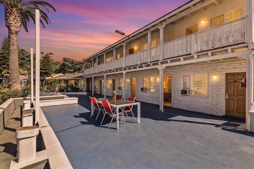 135 Avenida Algodon, San Clemente, CA à vendre - Photo de l’immeuble – Image 3 sur 32