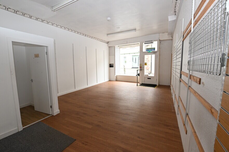 17 High St, Dunblane à louer - Photo de l’immeuble – Image 3 sur 5