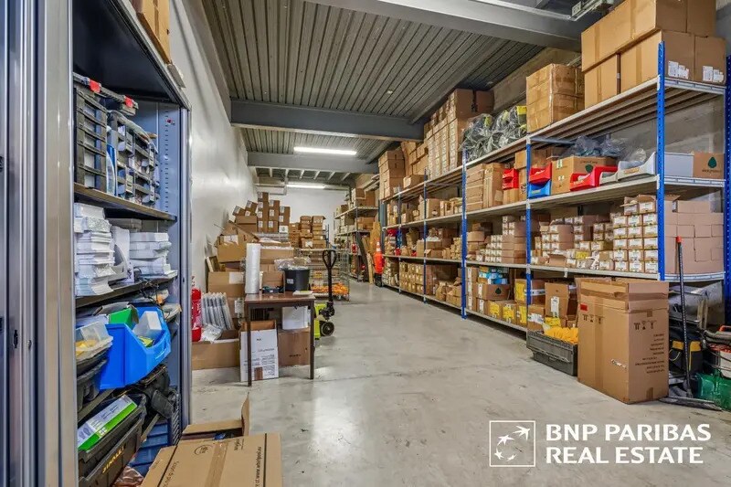 Local d'activités dans Évry-Courcouronnes à vendre - Photo intérieure – Image 2 sur 14