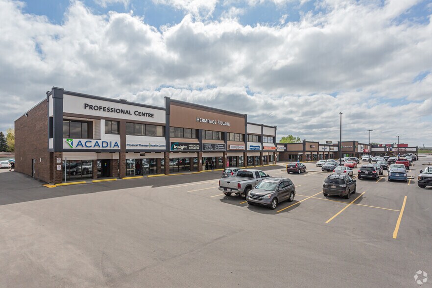 12737 50 St, Edmonton, AB à louer - Photo principale – Image 1 sur 2