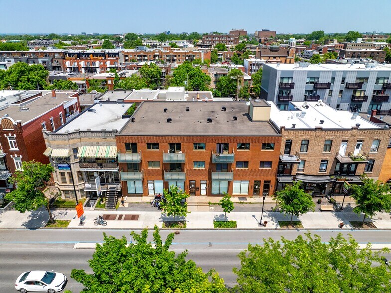 7211-7219 Saint-Denis, Montréal, QC à vendre - Photo de l’immeuble – Image 3 sur 12