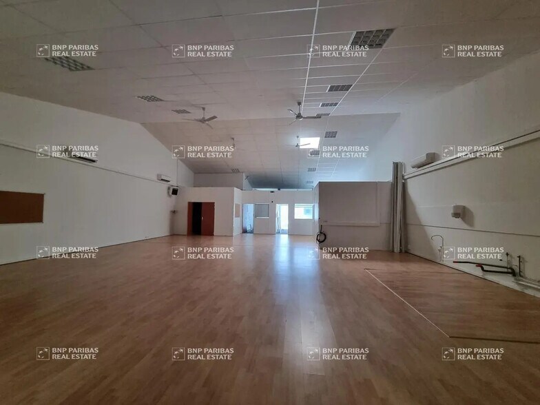 Local d’activités dans Chambray-lès-Tours à louer - Photo intérieure – Image 3 sur 4