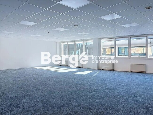 Plus de détails pour Bureau à louer