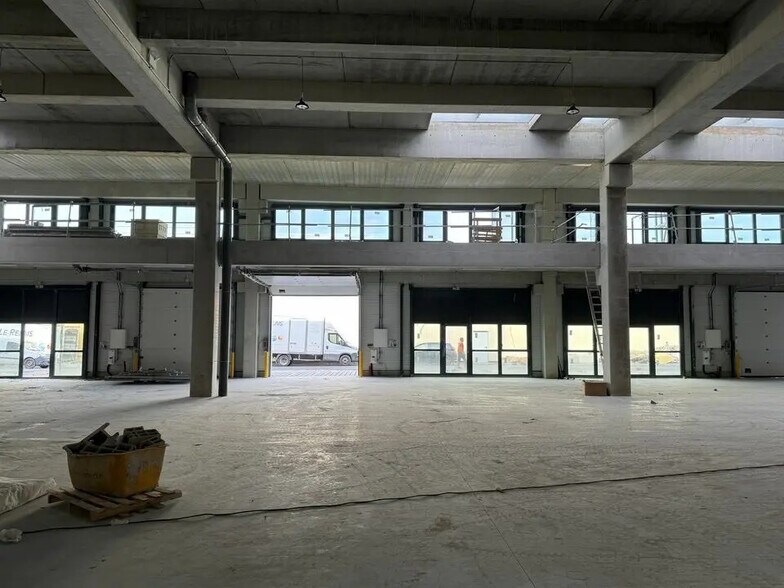 42 Rue Benoit Frachon, Bobigny à louer - Photo de l’immeuble – Image 3 sur 6