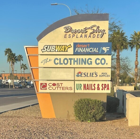 2040 N 75th Ave, Phoenix, AZ à louer - Autre – Image 2 sur 13