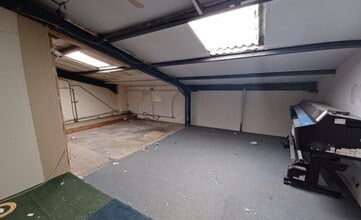 10-15 Kay Close, Plymouth à louer Photo intérieure– Image 1 sur 3