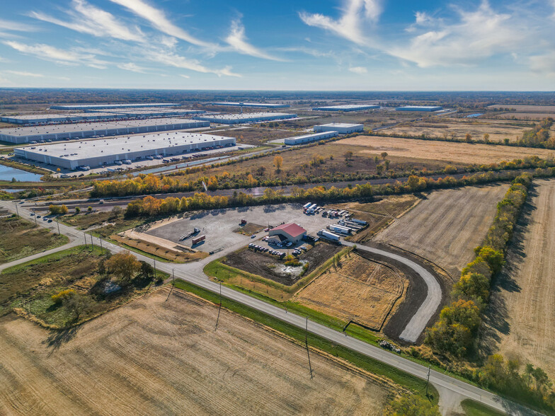 25109 Lorenzo Rd, Wilmington, IL à vendre - Photo de l’immeuble – Image 1 sur 12