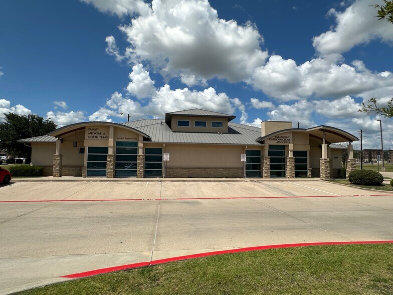 2601 Scripture St, Denton, TX à vendre - Photo de l’immeuble – Image 2 sur 21