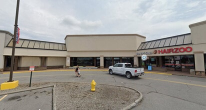 300 Hylan Dr, Rochester, NY à louer Photo intérieure– Image 1 sur 2