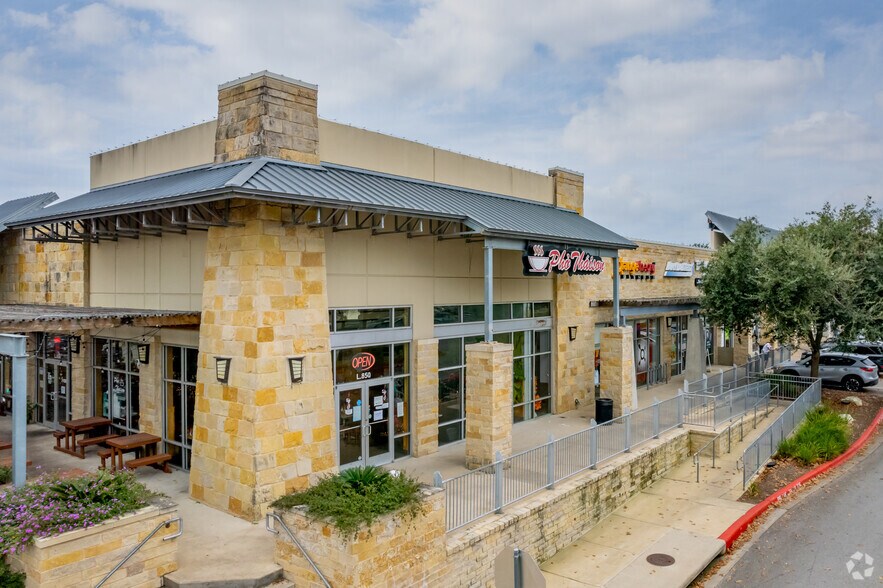 900 Interstate 35, Austin, TX à louer - Photo de l’immeuble – Image 3 sur 13