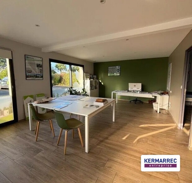 Bureau dans La Chapelle-des-Fougeretz à vendre - Photo de l’immeuble – Image 3 sur 6