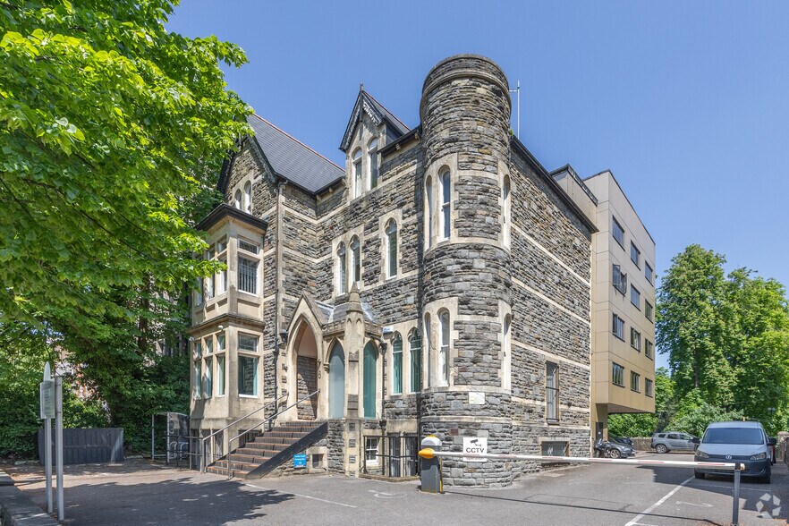 6 Cathedral Rd, Cardiff à vendre - Photo principale – Image 1 sur 10