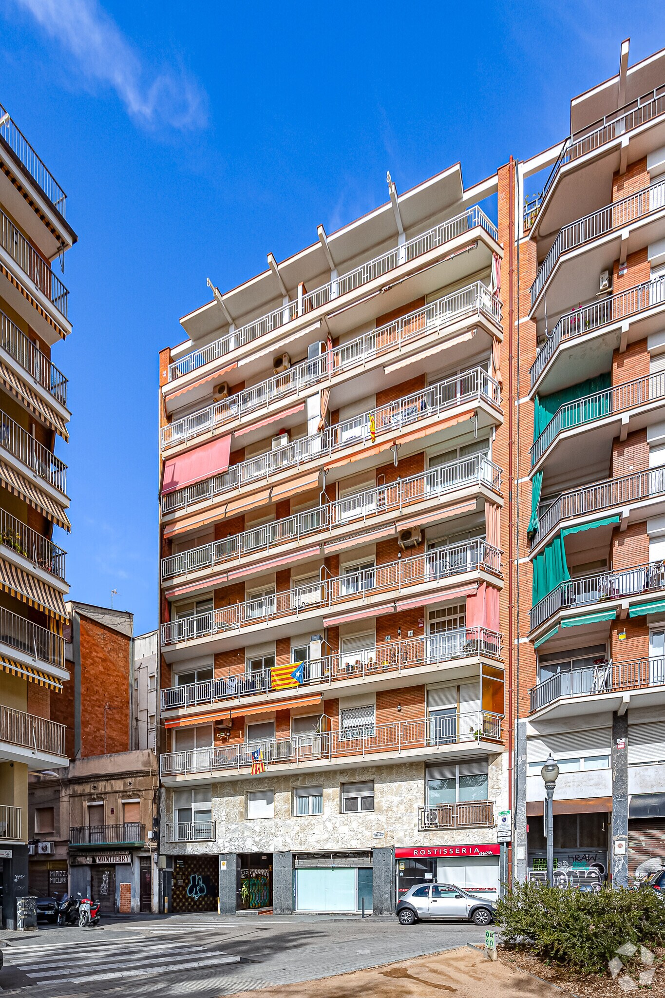 Carrer de Violant d'Hongria Reina d'Aragó, 107, Barcelone, Barcelona à louer Photo principale– Image 1 sur 2
