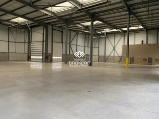 Plus de détails pour Local d'activités à louer