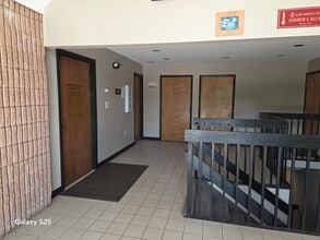 4255 US Highway 9, Freehold, NJ à louer Photo intérieure– Image 2 sur 6