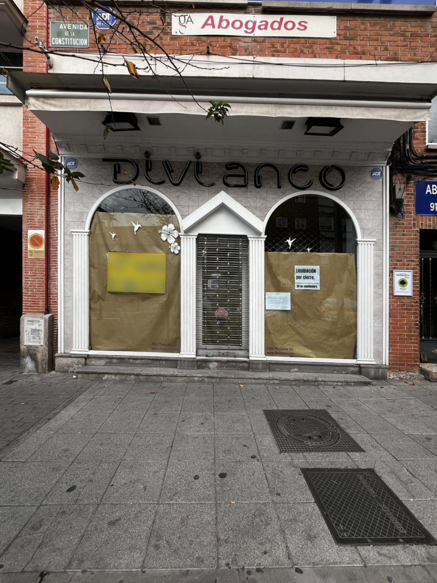Local commercial dans Móstoles, Madrid à louer Photo de l’immeuble– Image 1 sur 12