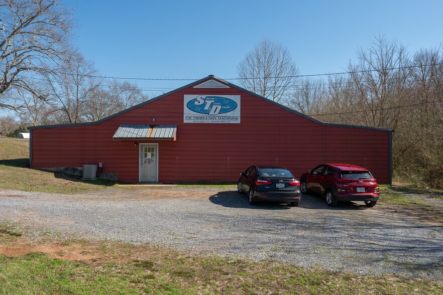 10535 Highway 53 W, Talking Rock, GA à vendre - Photo principale – Image 1 sur 56