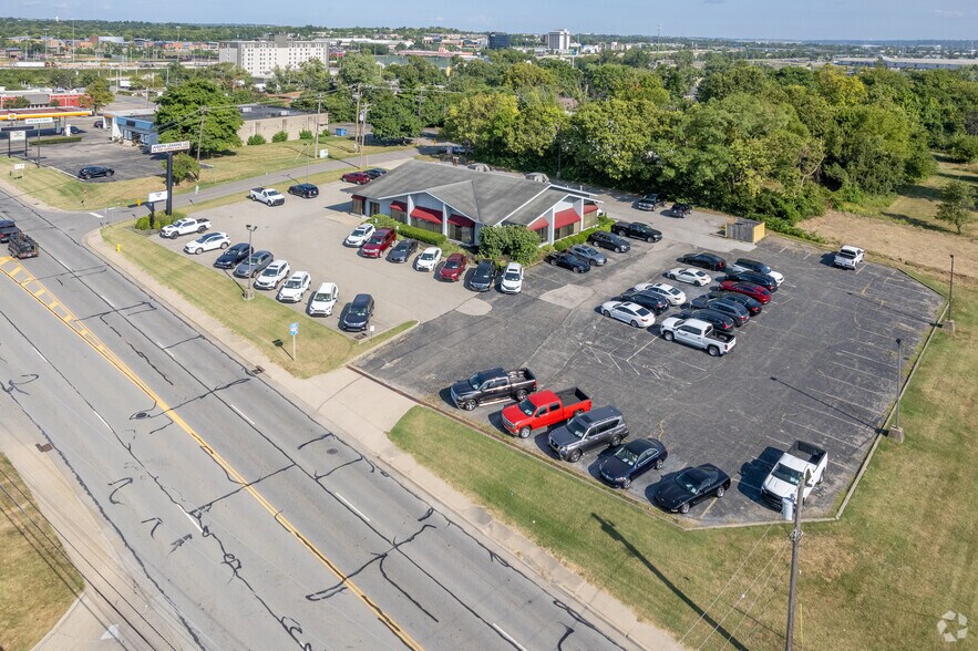 2400 E Sharon Rd, Sharonville, OH à louer - Aérien – Image 2 sur 4