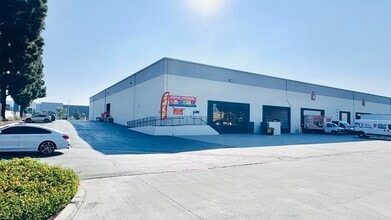 4300-4380 Baldwin Ave, El Monte, CA à louer Photo intérieure– Image 1 sur 9