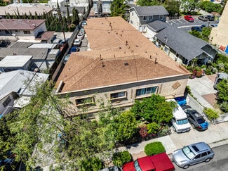 Plus de détails pour 5005 Axtell St, Los Angeles, CA - Logement à vendre
