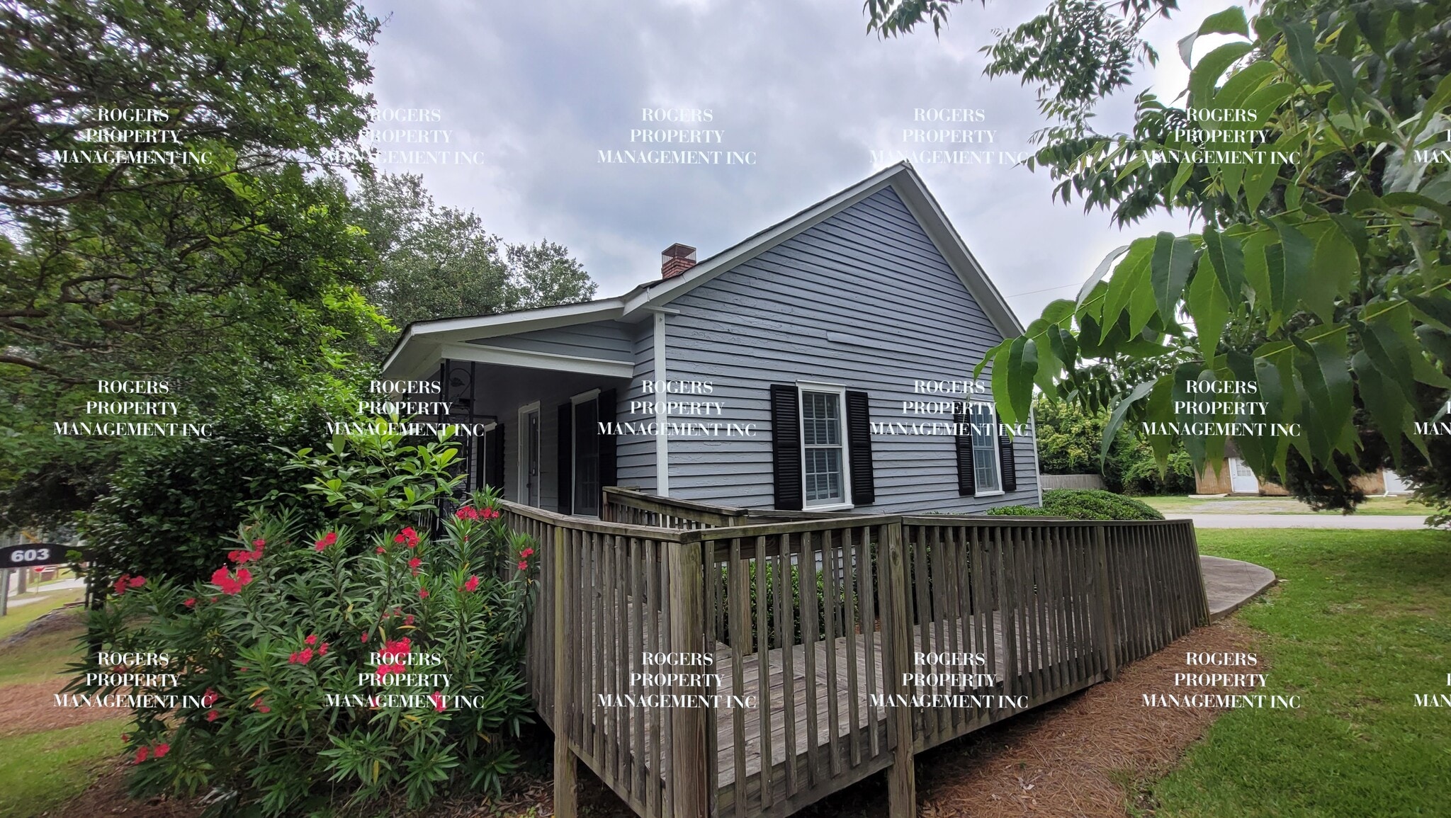 603 E Main St, Lexington, SC à louer Photo intérieure– Image 1 sur 7