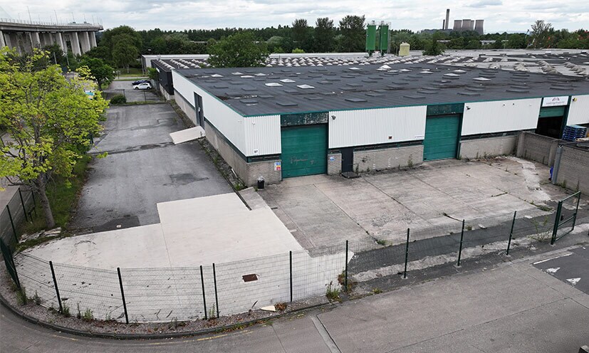 97-100 Chadwick Rd, Runcorn à louer - Photo de l’immeuble – Image 3 sur 4