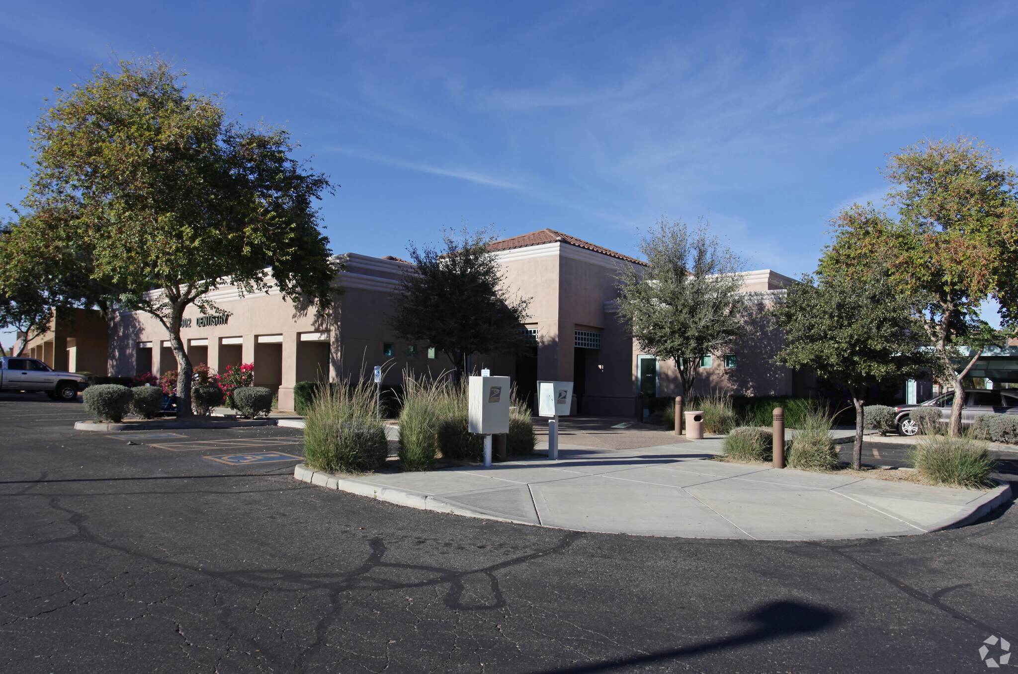 13802 W Camino Del Sol, Sun City, AZ à louer Photo principale– Image 1 sur 8