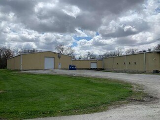 Plus de détails pour 505 Walnut St, Shirley, IN - Industriel/Logistique à louer