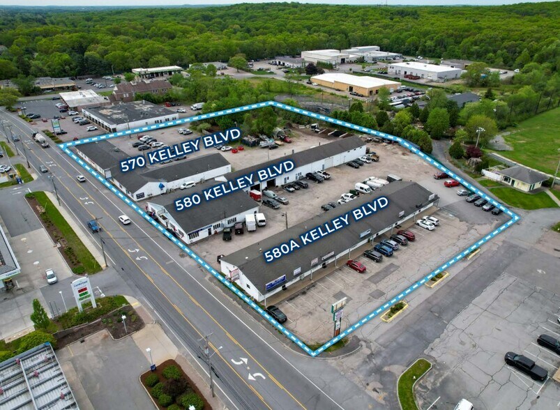 580 Kelley Blvd, North Attleboro, MA à vendre - Photo de l’immeuble – Image 2 sur 5