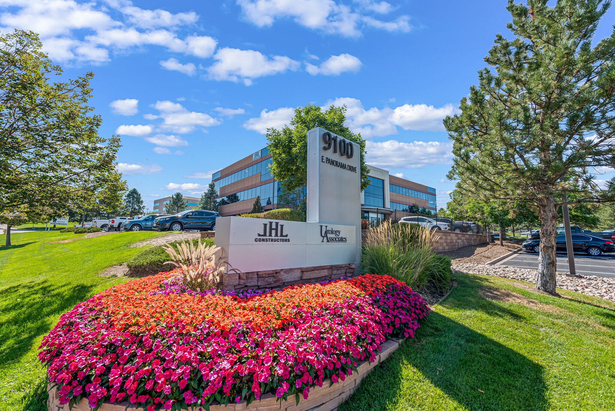 9100 E Panorama Dr, Englewood, CO à louer Photo principale– Image 1 sur 6