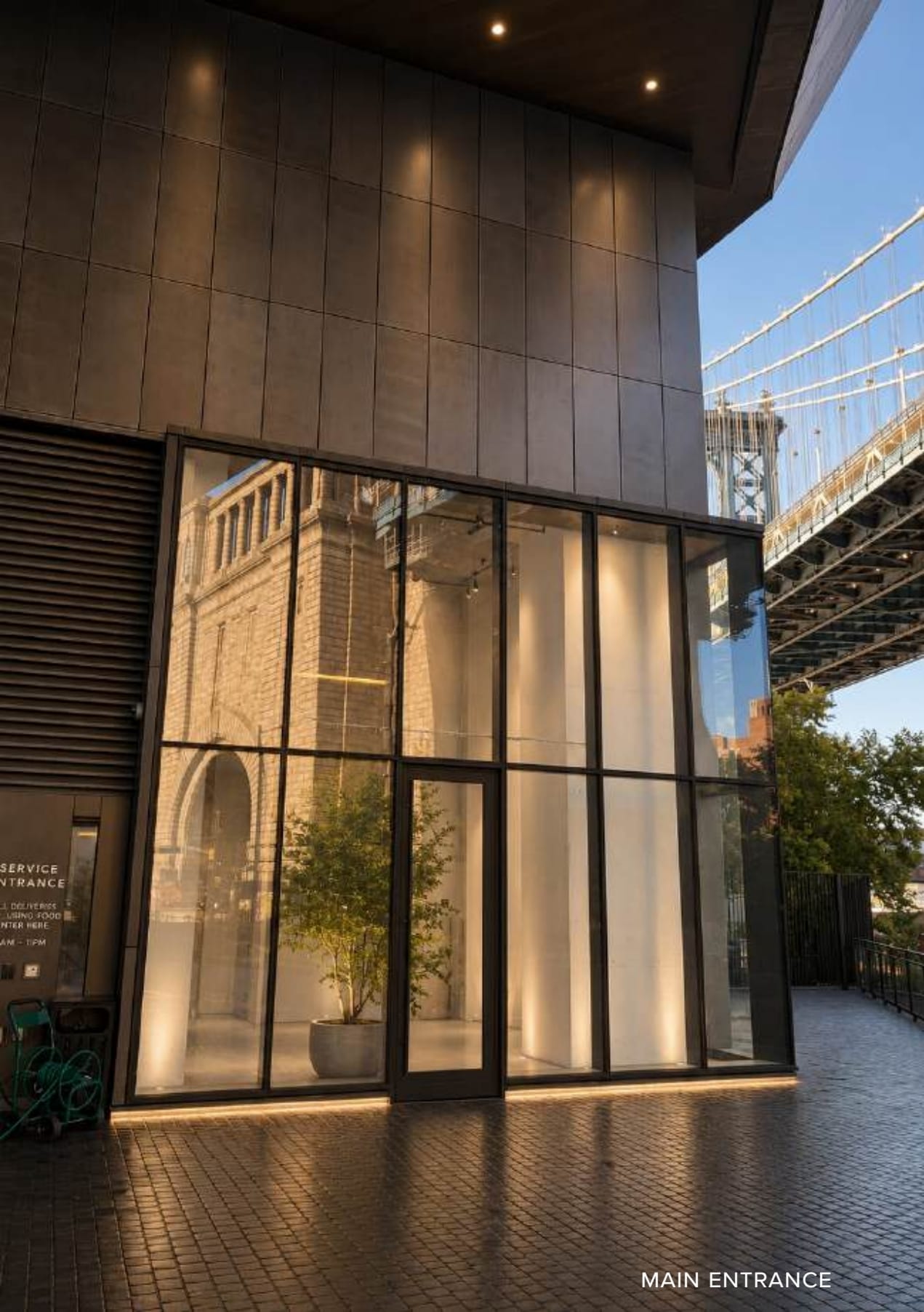 252 South St, New York, NY à louer Photo de l’immeuble– Image 1 sur 5
